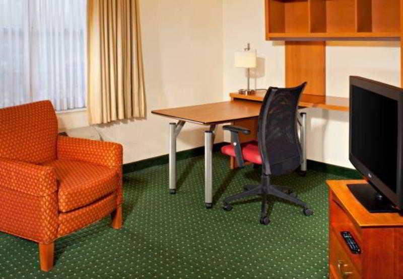 Towneplace Suites By Marriott Cleveland Westlake Room photo